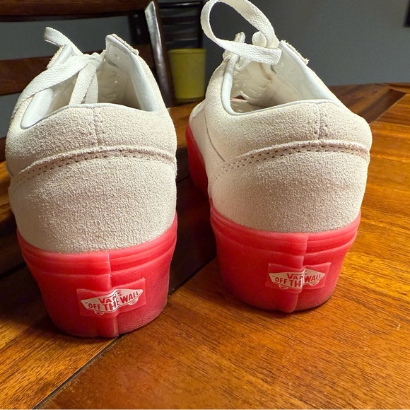 VANS Old Skool Stackform white suede sneakers w/ hot pink soles - Picture 5 of 8